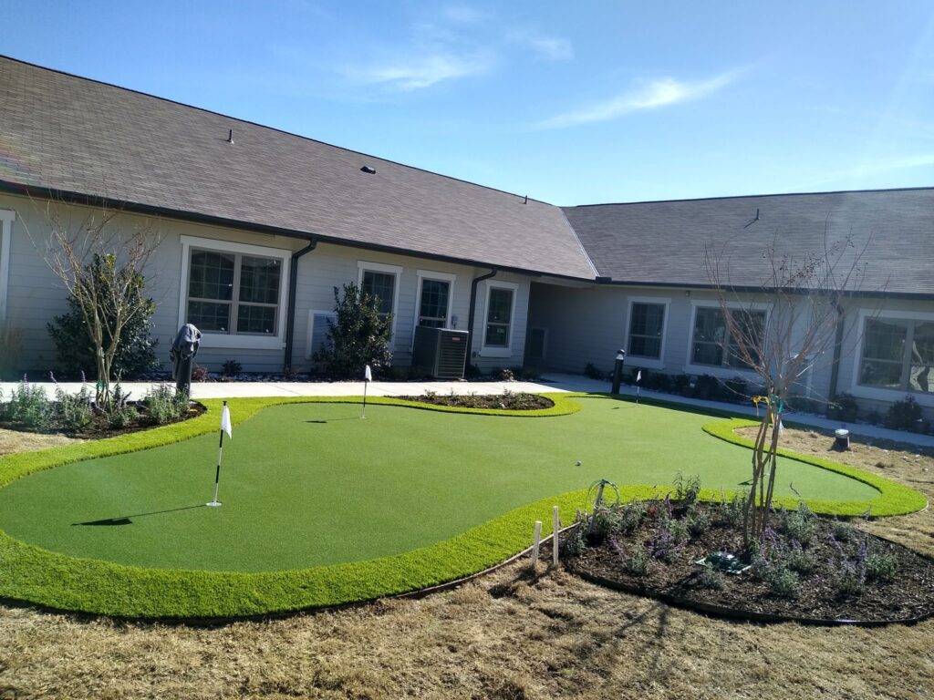 Properly maintain your artificial grass putting green